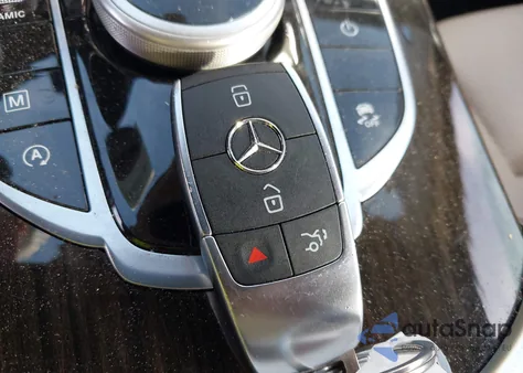 2019 Mercedes-Benz Glc 300 z USA, uszkodzony, nr VIN WDC0G4JBXKV139314